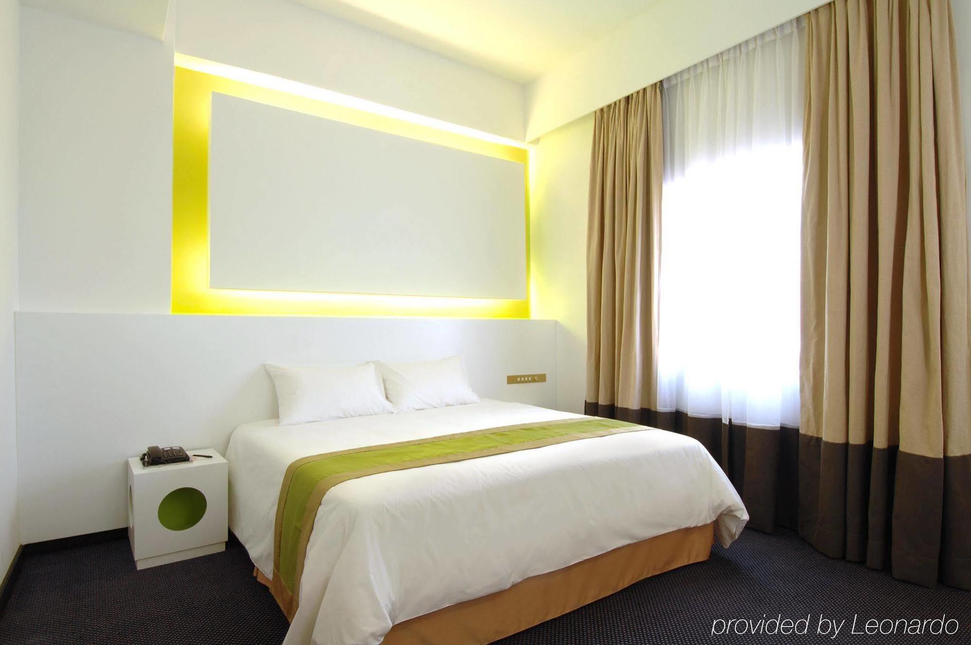 Q Hotel Κουάλα Λουμπούρ Δωμάτιο φωτογραφία