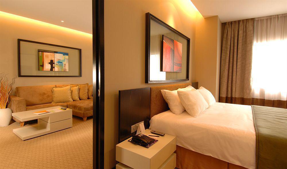 Q Hotel Κουάλα Λουμπούρ Δωμάτιο φωτογραφία